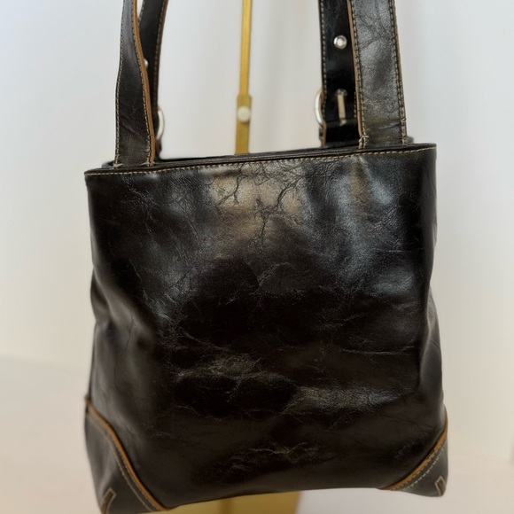 Cutest faux leather black purse. - Picture 2 of 13